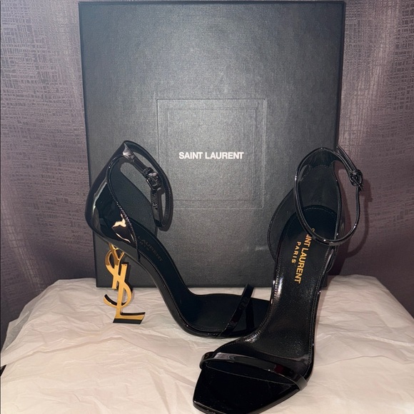 Saint Laurent Shoes - Saint Laurent Black Sandals